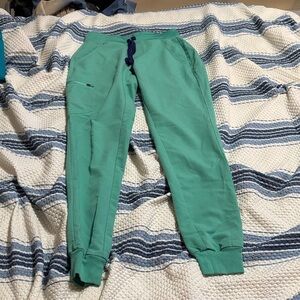 Figs XS tall Surgical Green